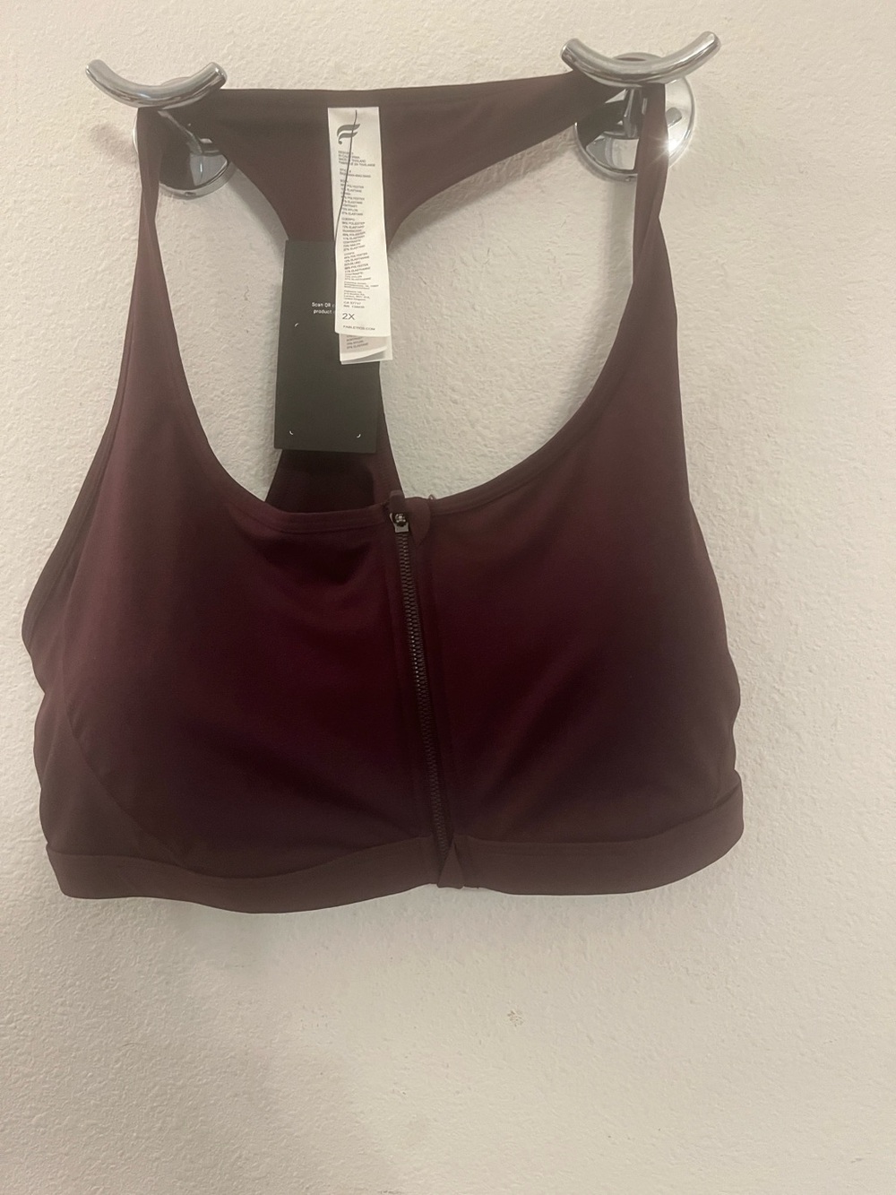 Title: Fabletics Burgundy Front Zip Racerback Sports Bra Size 2X NWT